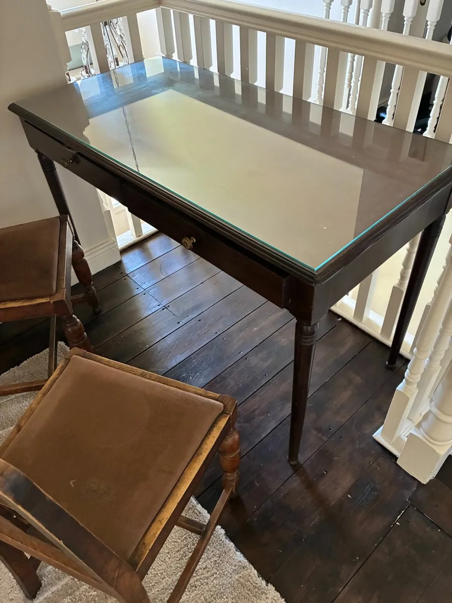 Desk - Image 3