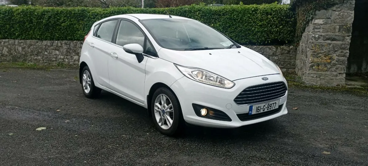 2016 Ford Fiesta - Image 1