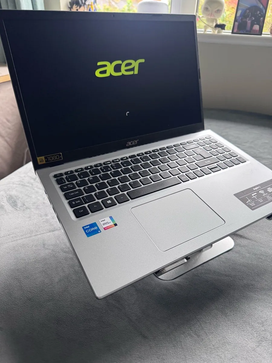 Acer Aspire 3 - (Like New) Used - Image 1