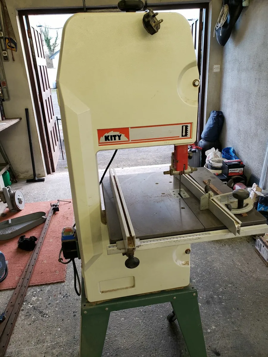 Bandsaw Kitty Woodwork Band Saw - Image 1