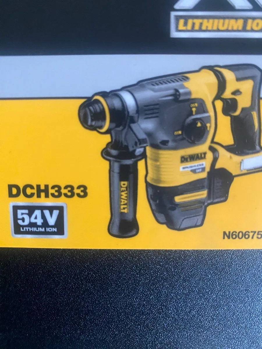 Dewalt batteries xr 12ah sds drill and fast charge - Image 4
