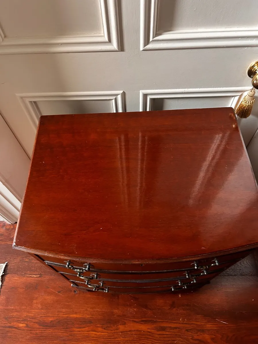 Small chest of drawers - Image 3