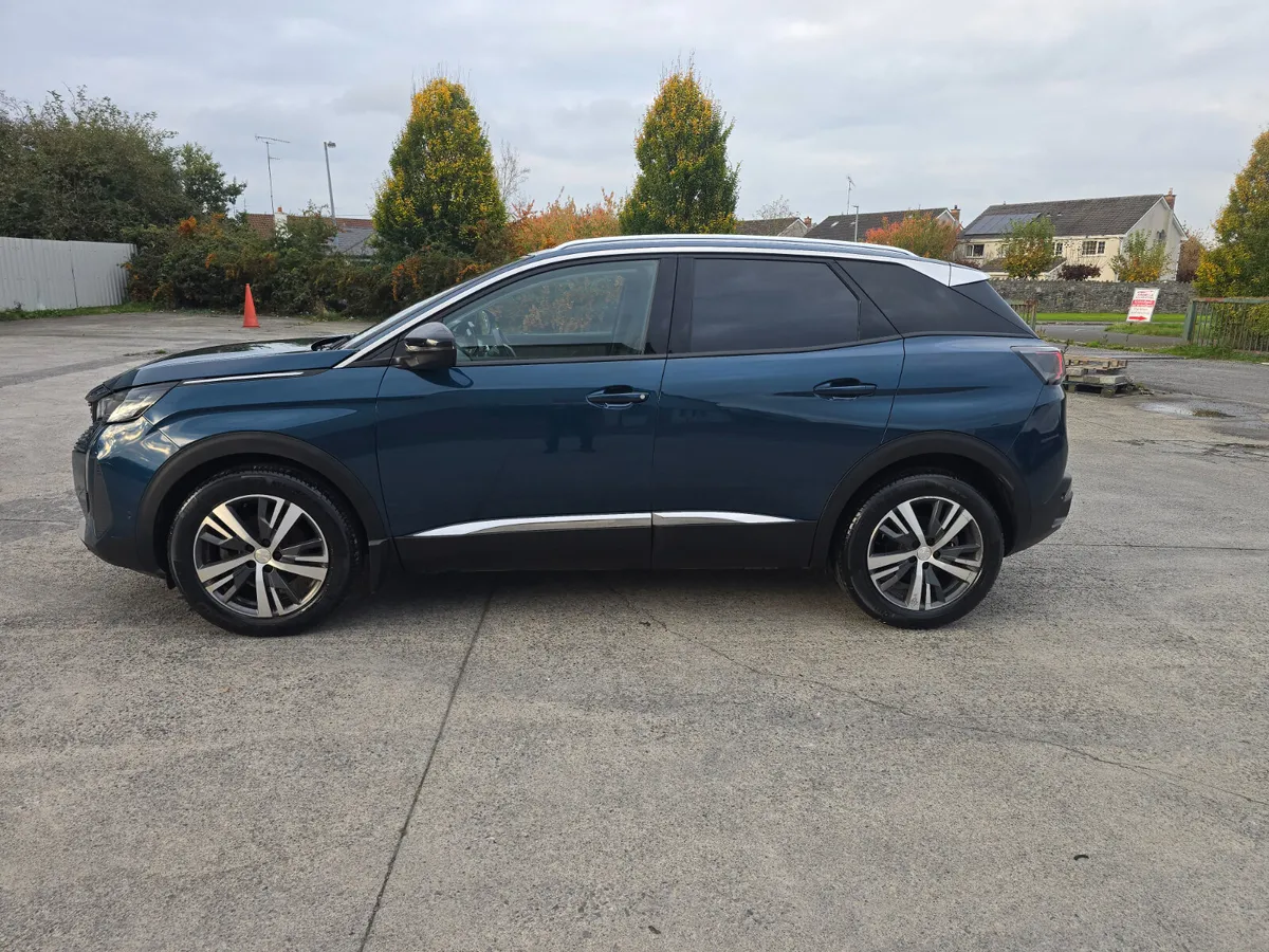 Peugeot 3008 1.5HDI ALLURE 130BHP - Image 4