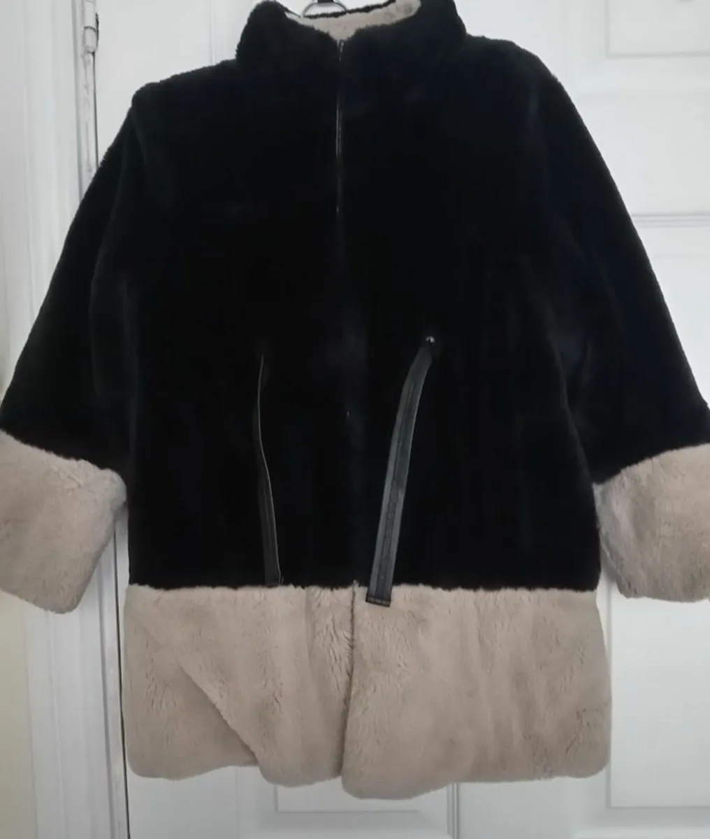 Reversible Faux Fur & Padded Jacket - Image 4