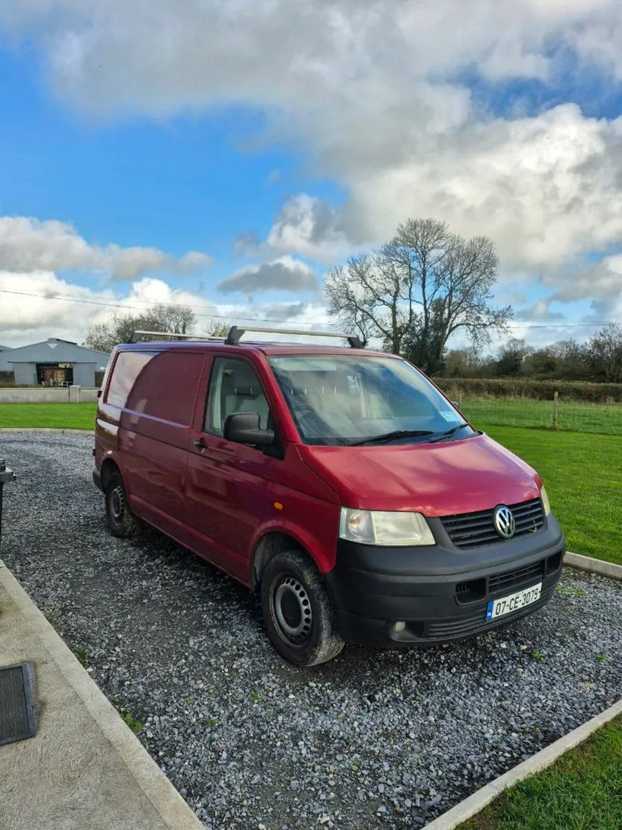 Vw transporter 2.5 tdi - Image 1