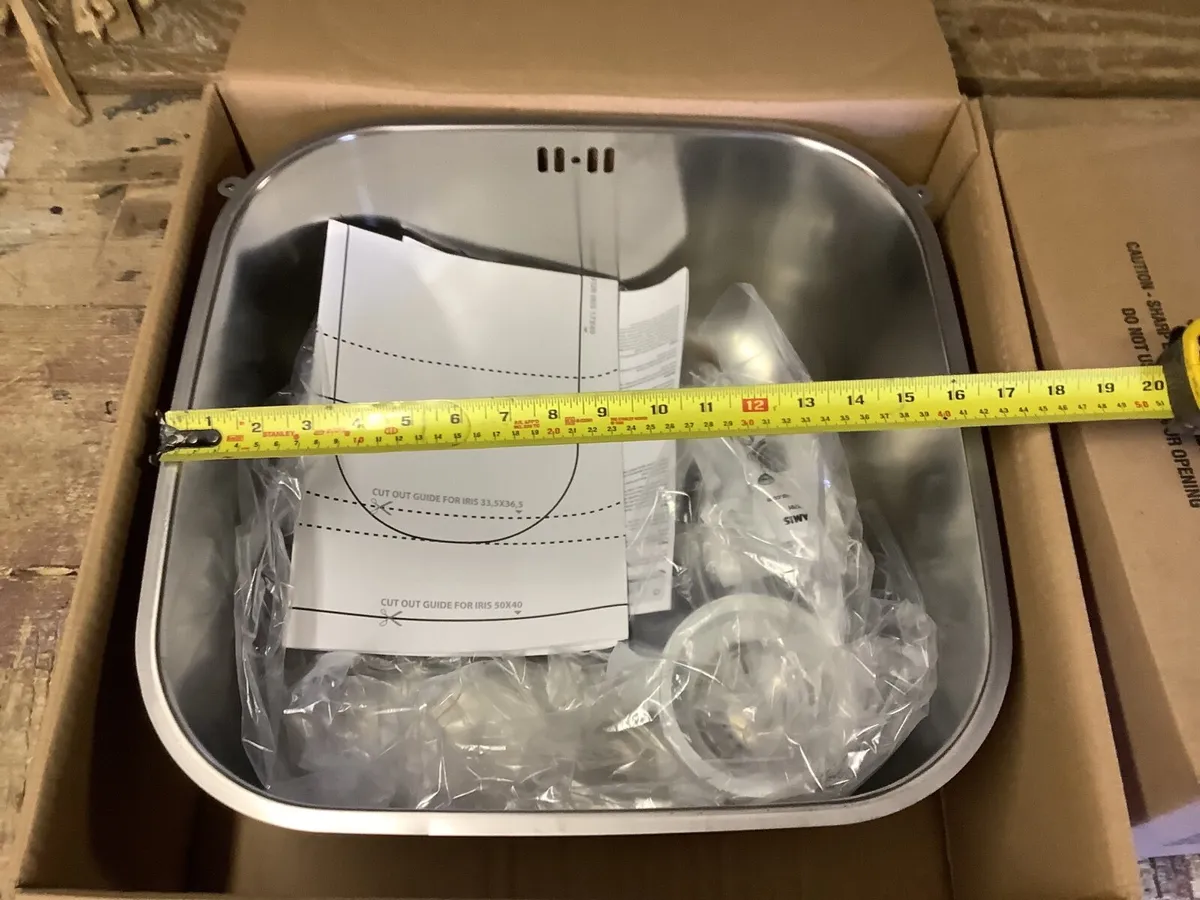 Kitchen sink - Image 2