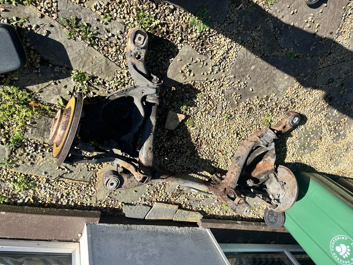 Audi a6 c6 subframe full set - Image 1