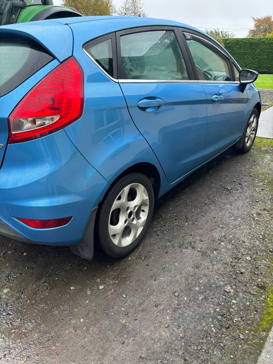 Ford Fiesta - Image 1