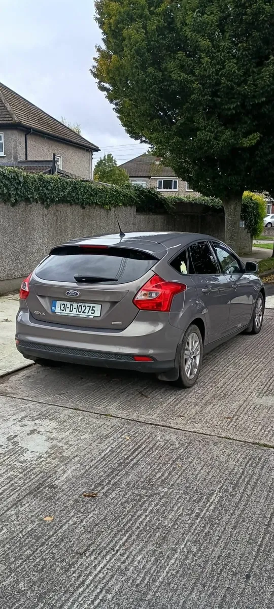 Ford Focus 2013 - Image 2