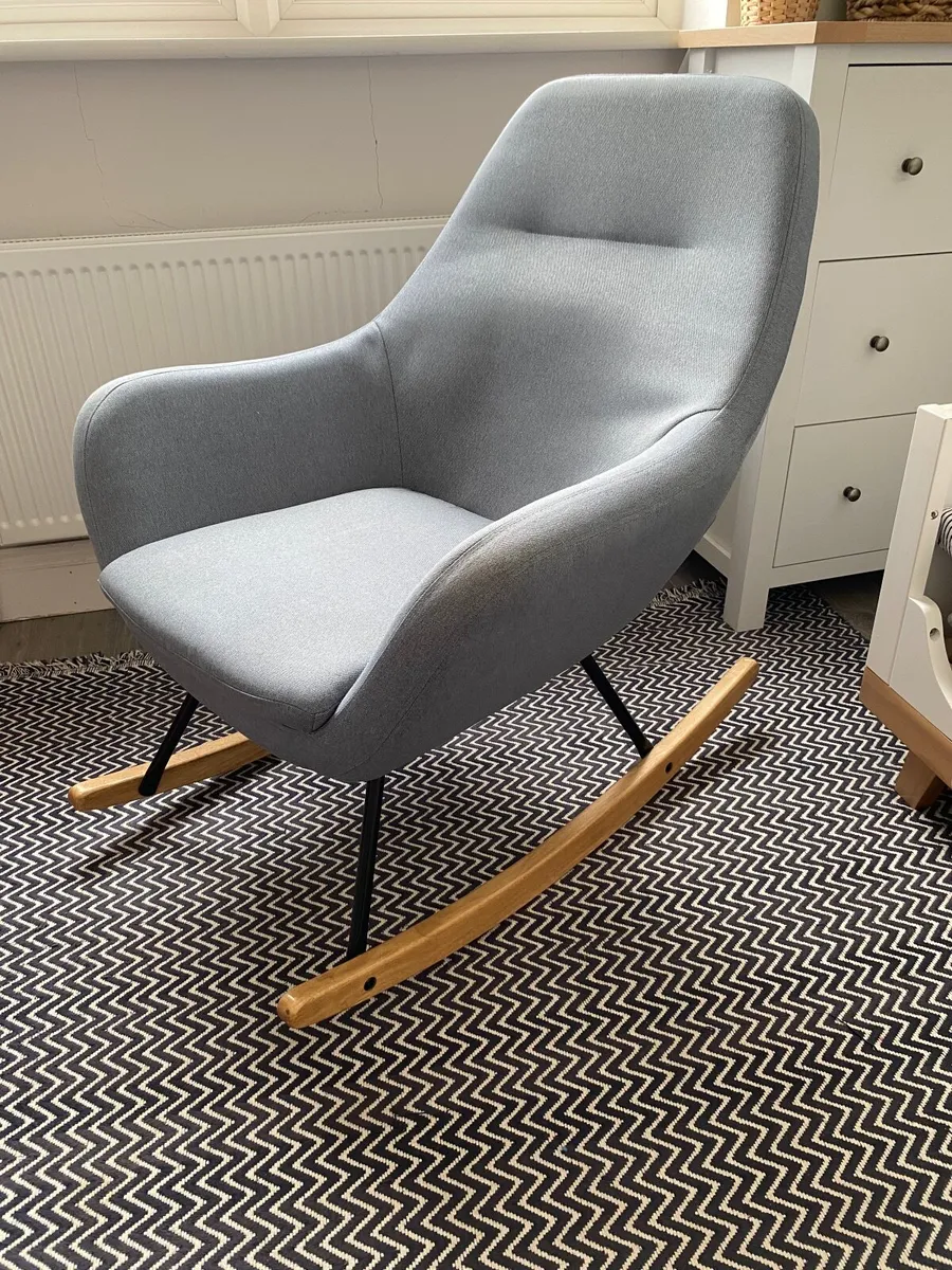 Rocking Chair - Image 2