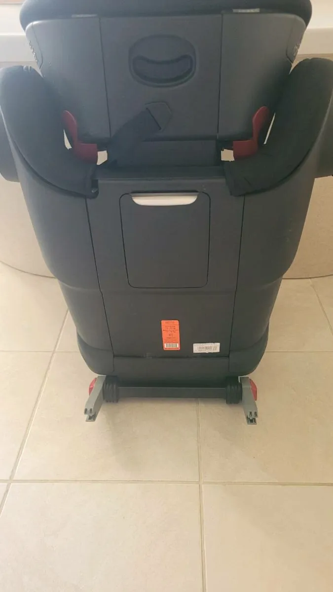 Britax Romer Car Seat - Image 3