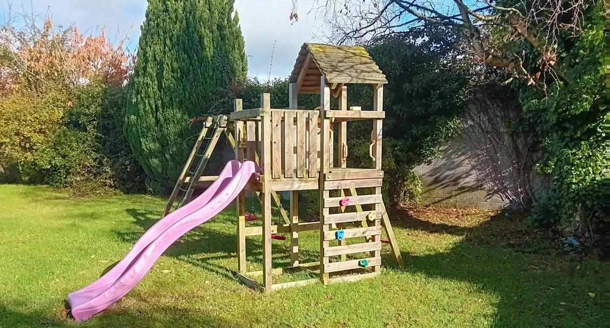 Outdoor play set / jungle gym - Image 4