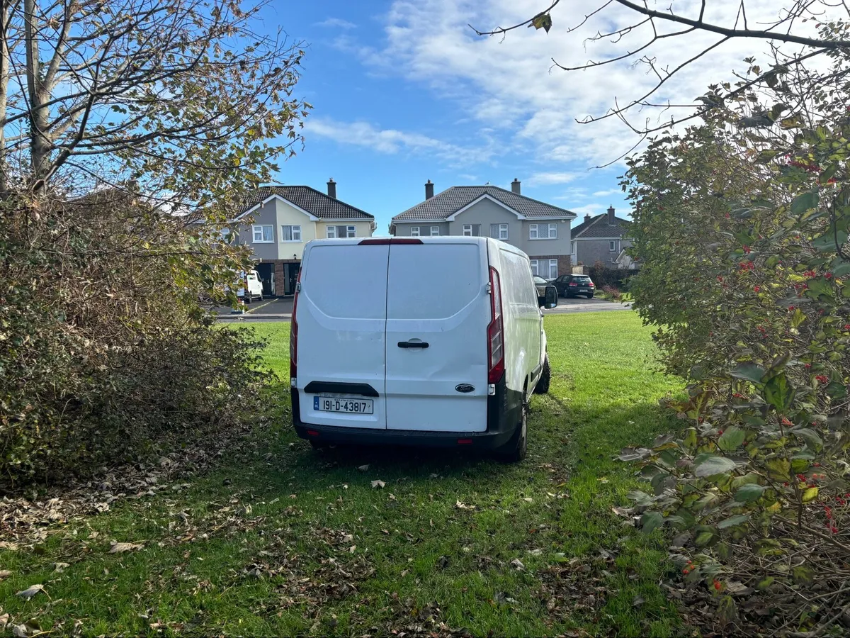 Ford Transit Custom 2019 - Image 3