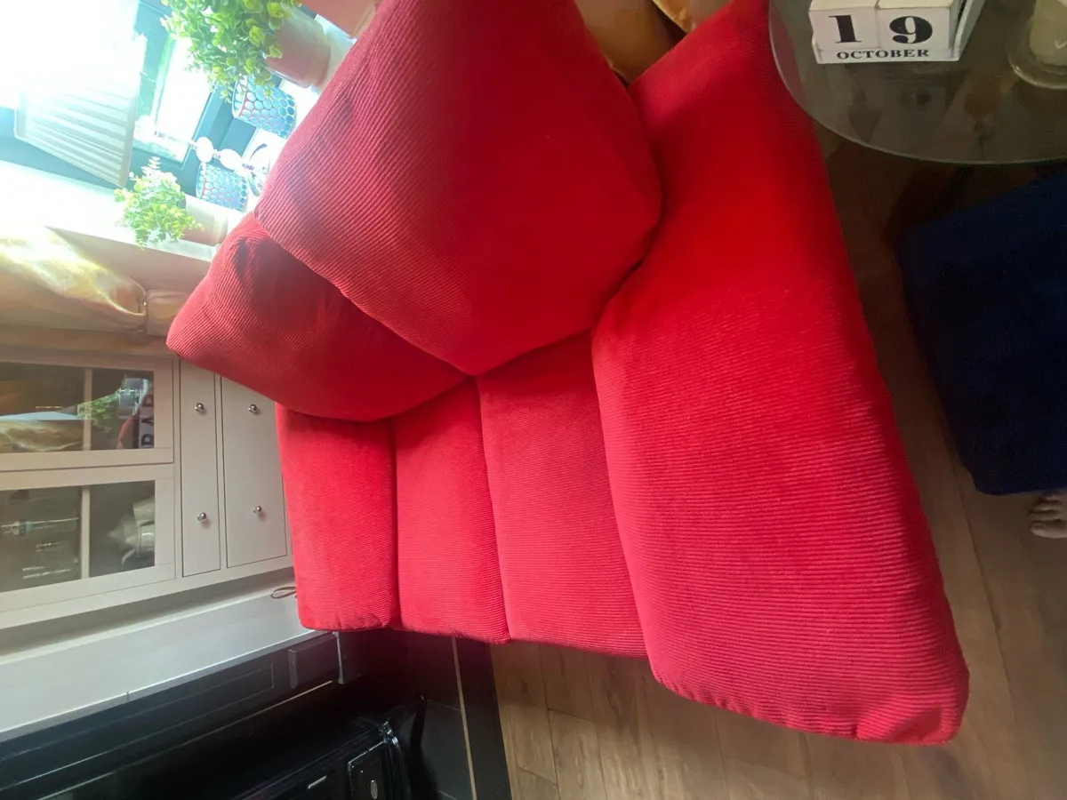 Couch - Image 3