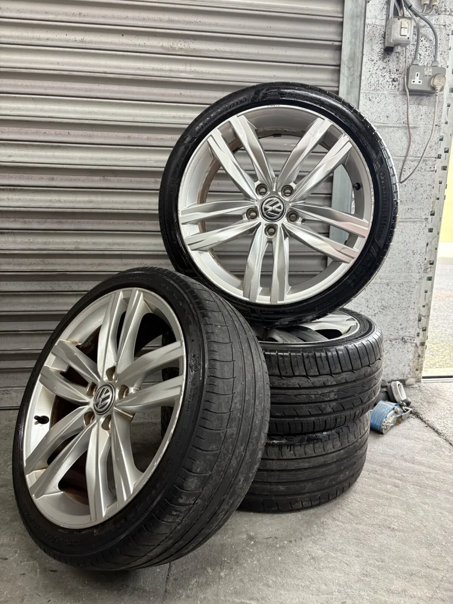 Volkswagen Highline Alloys 18” - Image 1