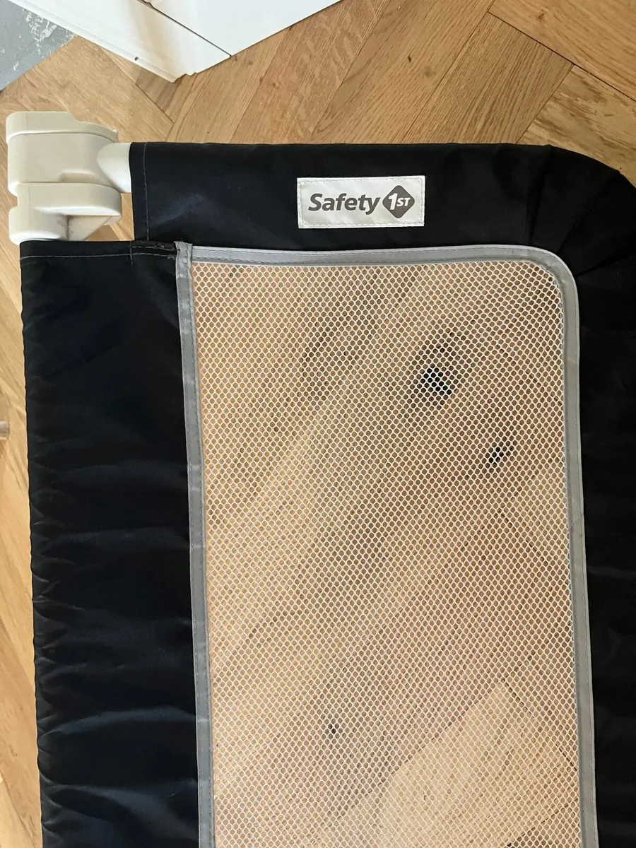 Safety First Portable Bed Guard - Image 4