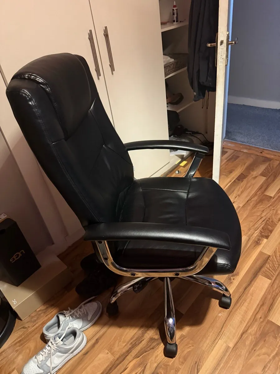 Leather Office Chair - Image 2