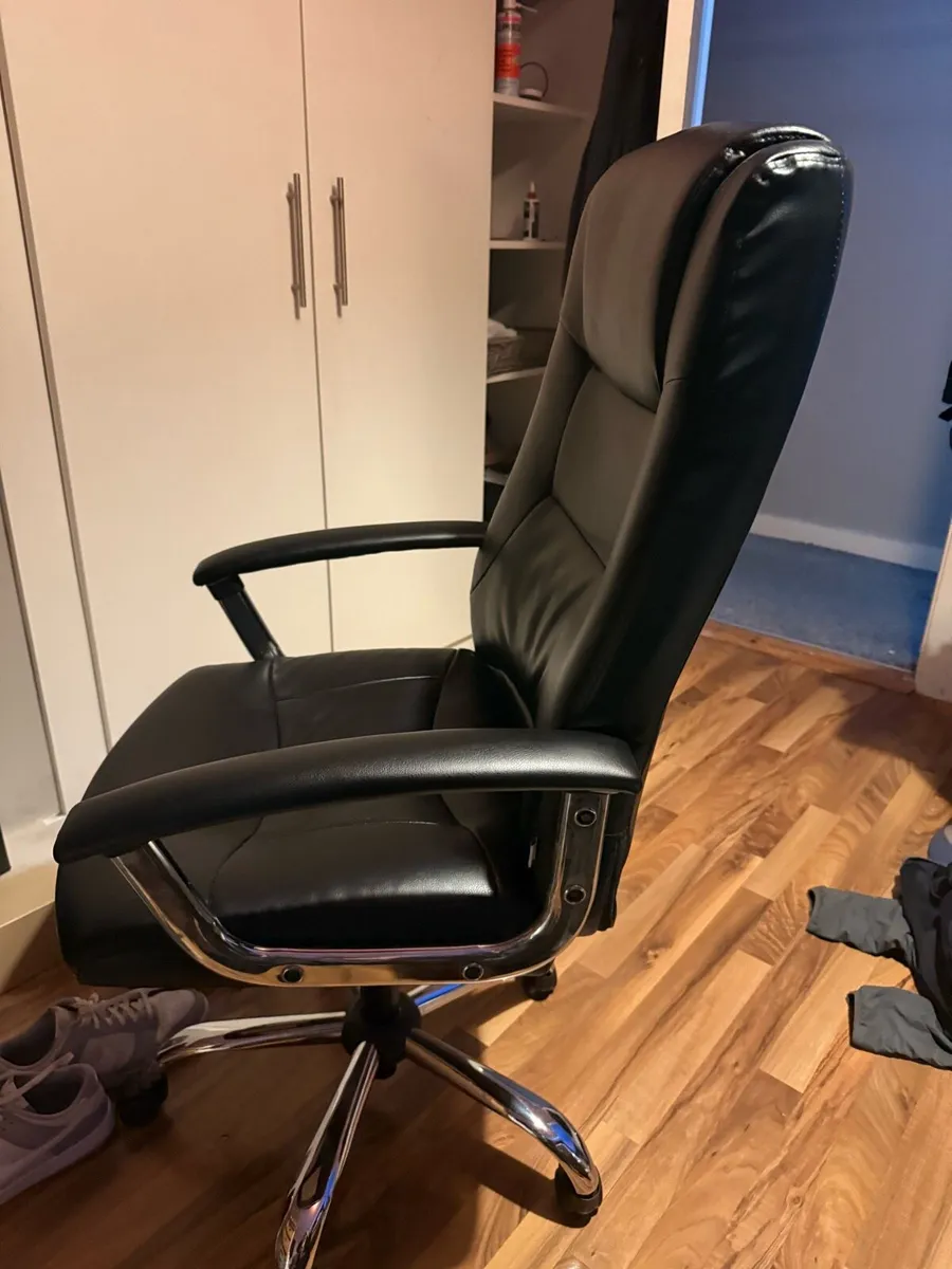 Leather Office Chair - Image 3