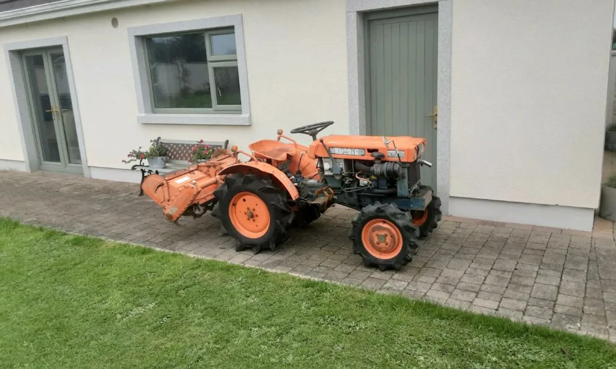 Tractor - Image 1