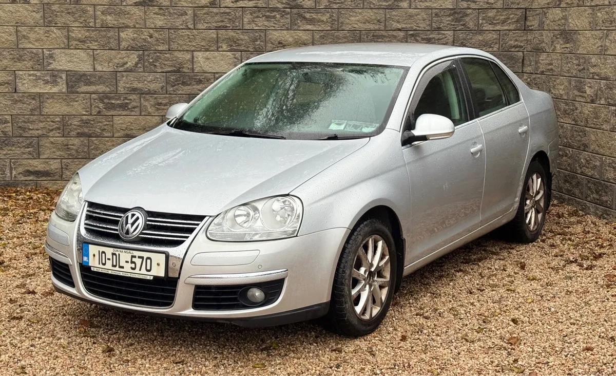 2010 Volkswagen Jetta - Image 1