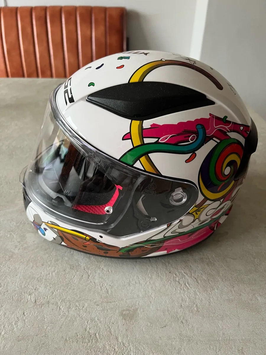 Kid Helmet almost new - Image 2