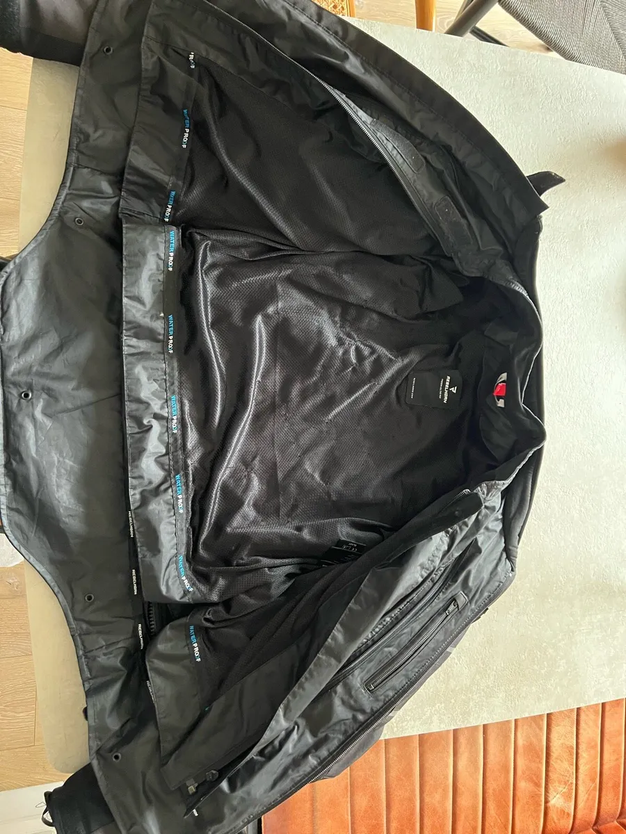 Classic Motorbike vest - Image 2