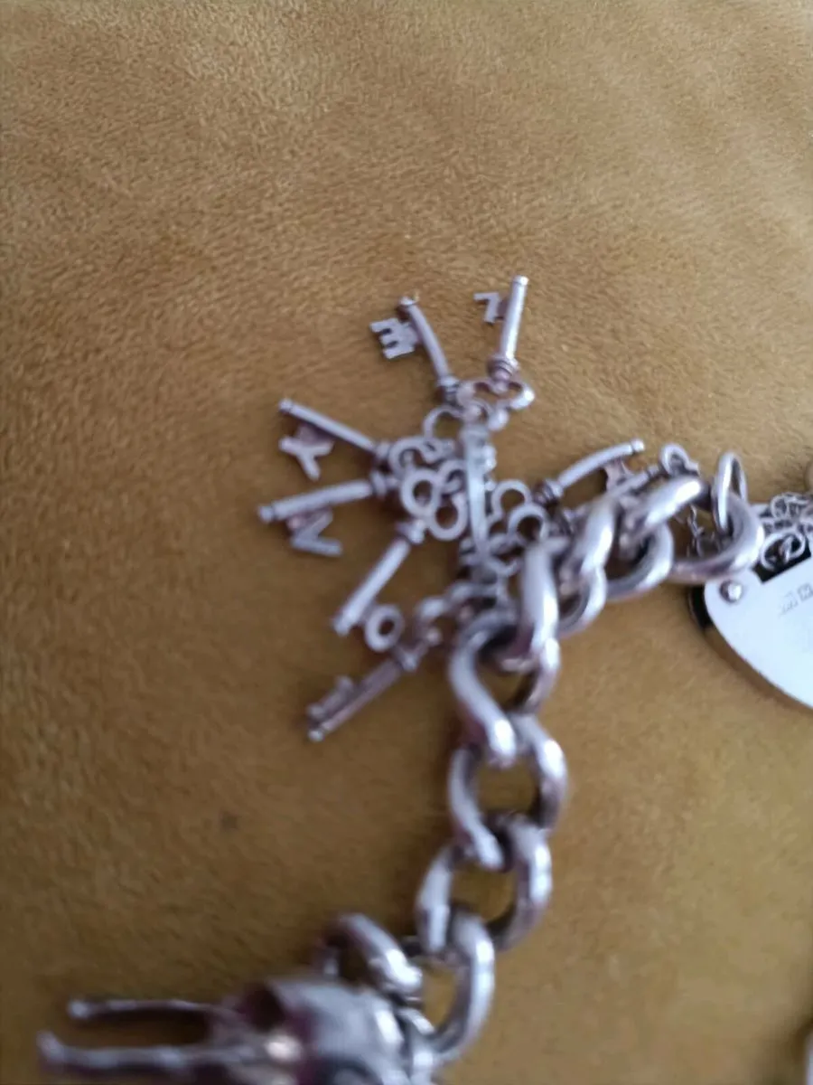Vintage charm bracelet - Image 2