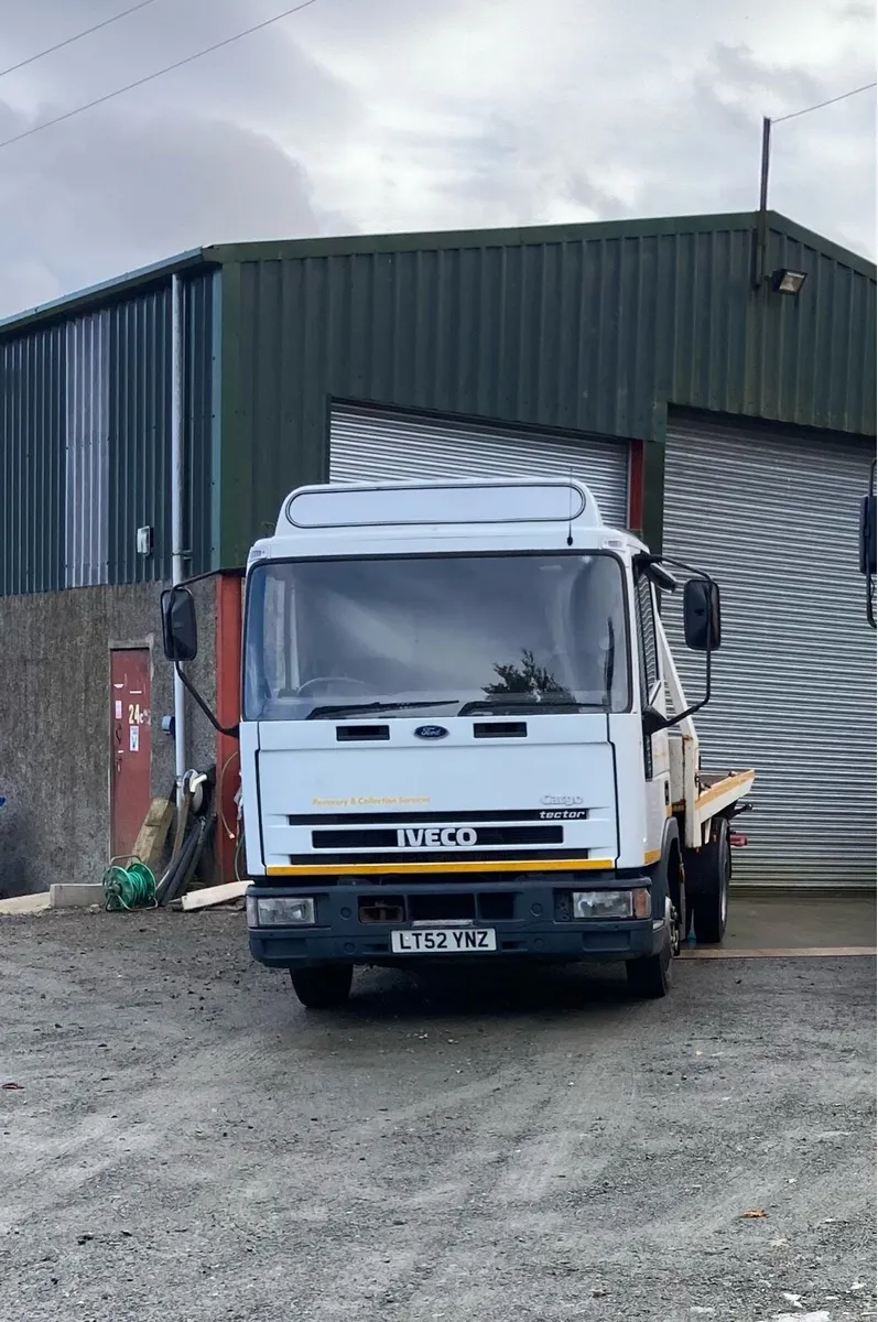 Iveco tilt and slide - Image 1