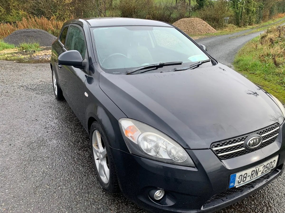 Kia Ceed 2008 - Image 1