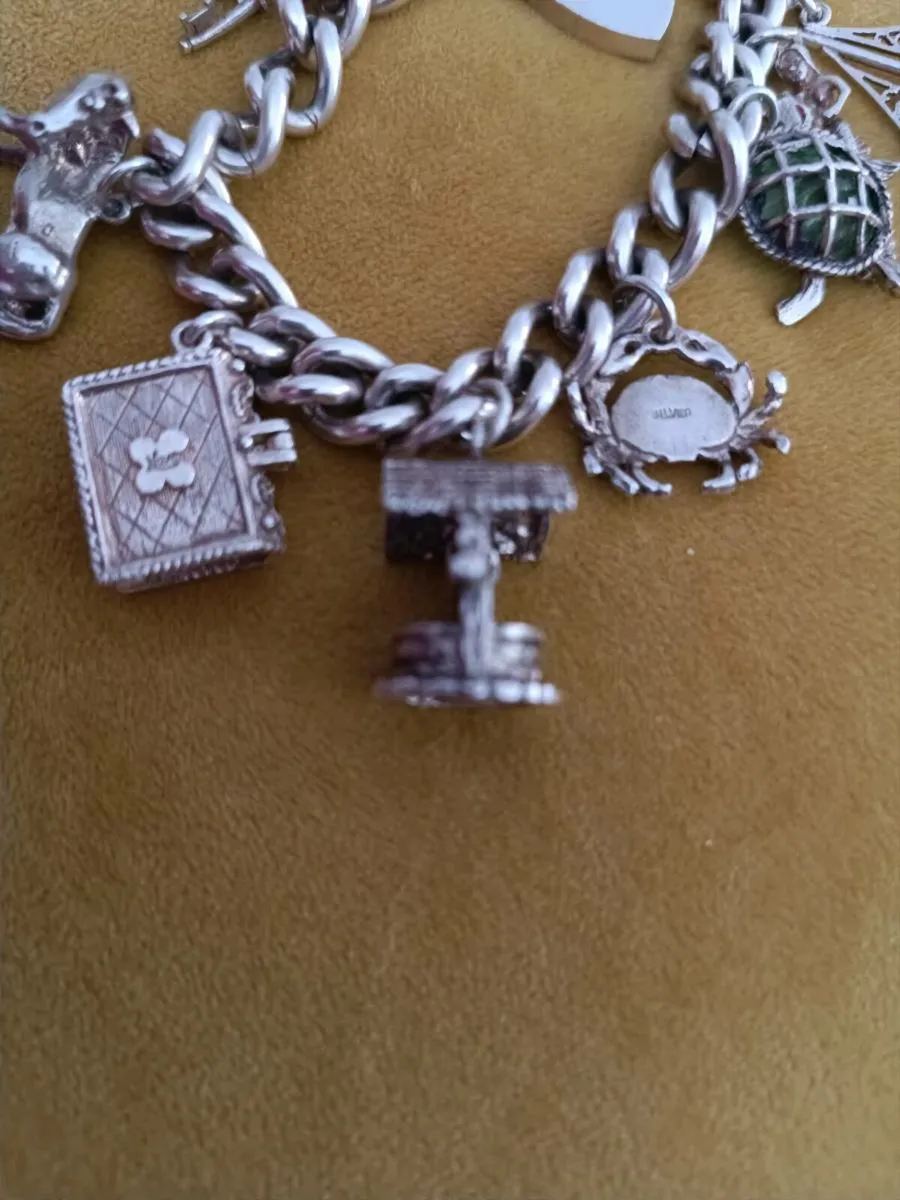 Vintage charm bracelet - Image 4