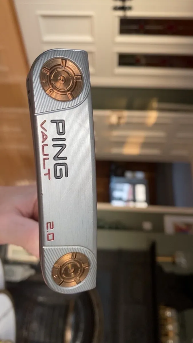Ping Vault putter - Image 2