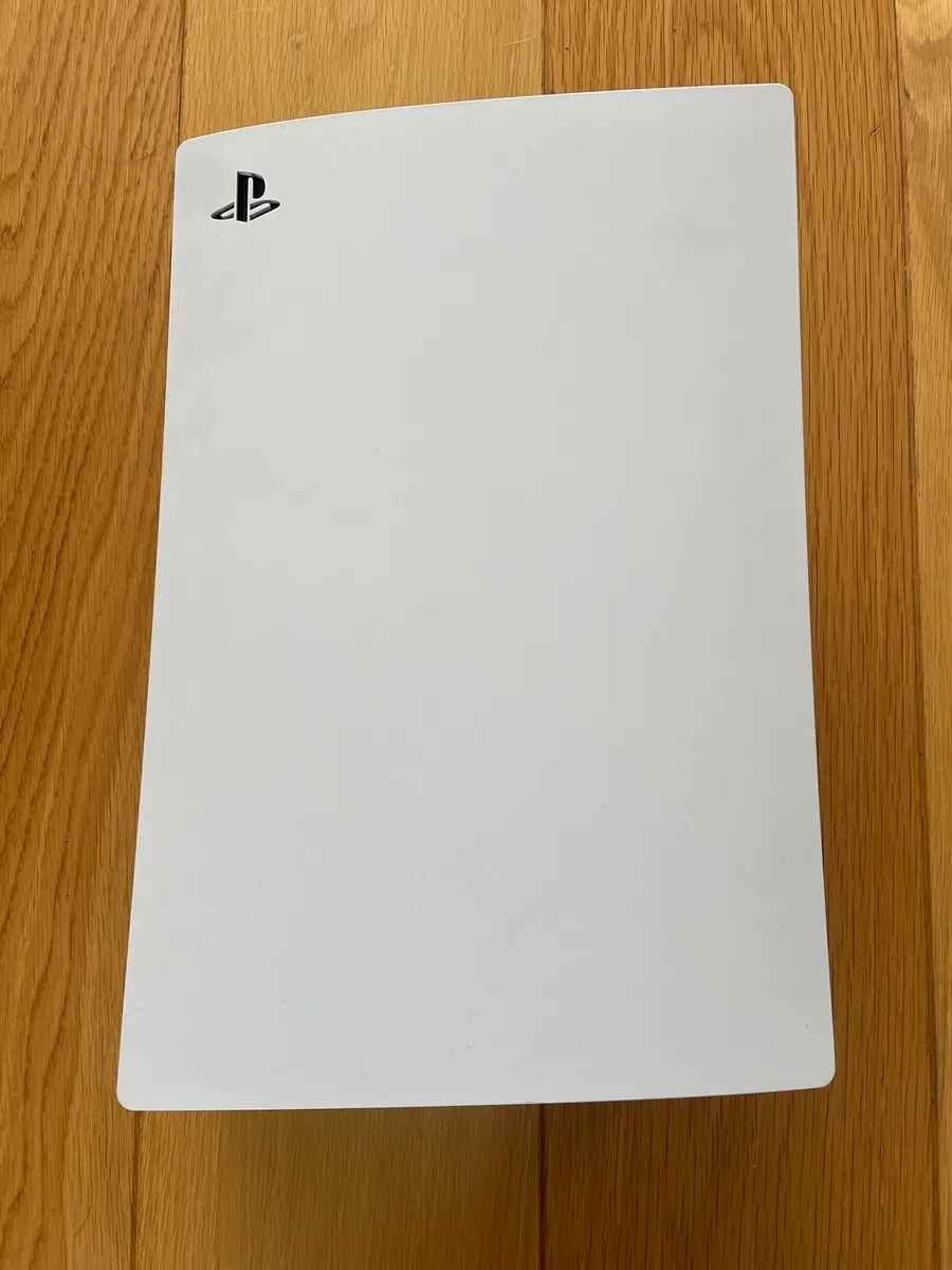 PlayStation 5 - Image 1