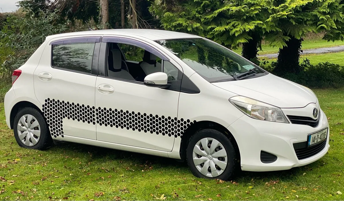 Car - Image 2