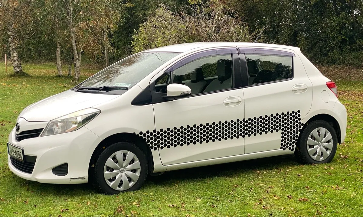 Car - Image 3