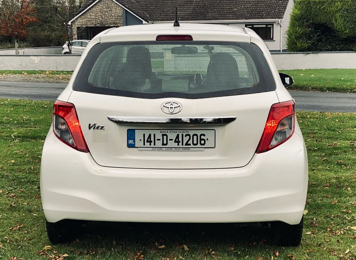 Car - Image 2