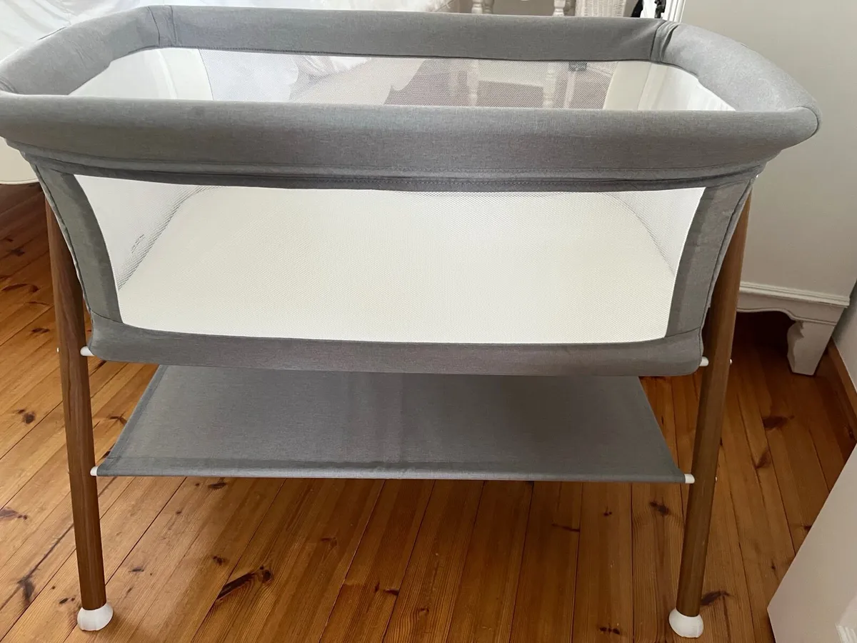 Crib - Image 2