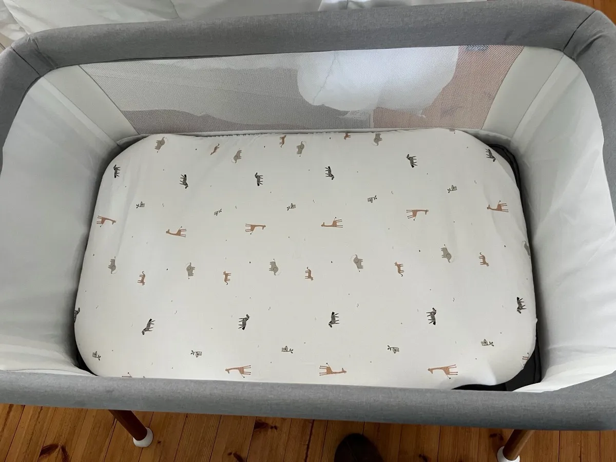 Crib - Image 4