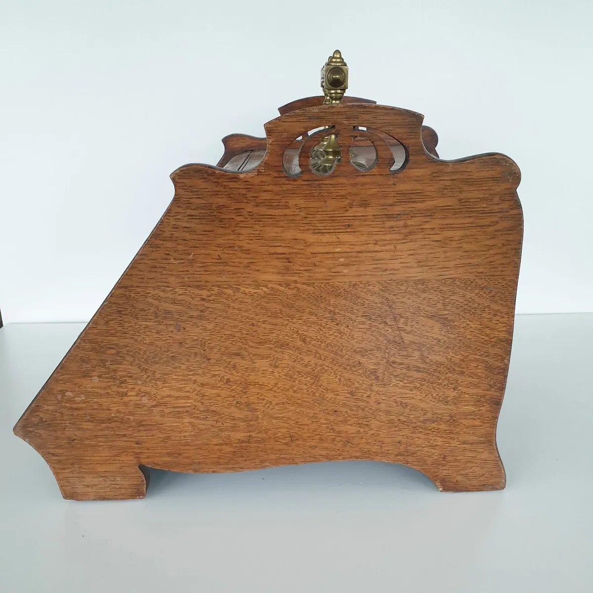 Antique coal scuttle with liner - Image 2