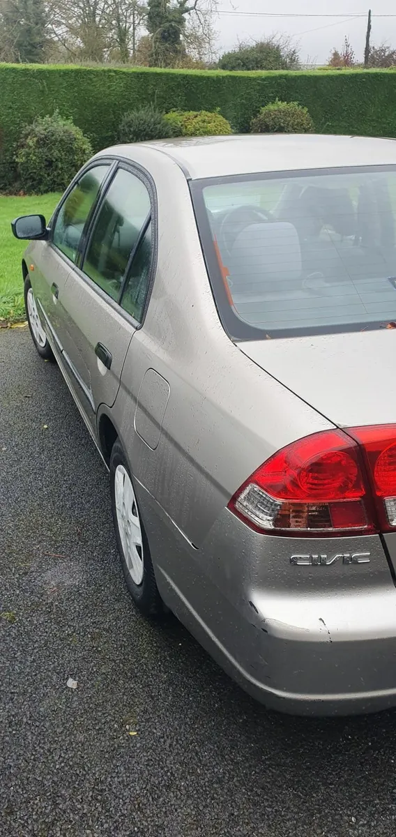 Honda Civic 2003 - Image 1