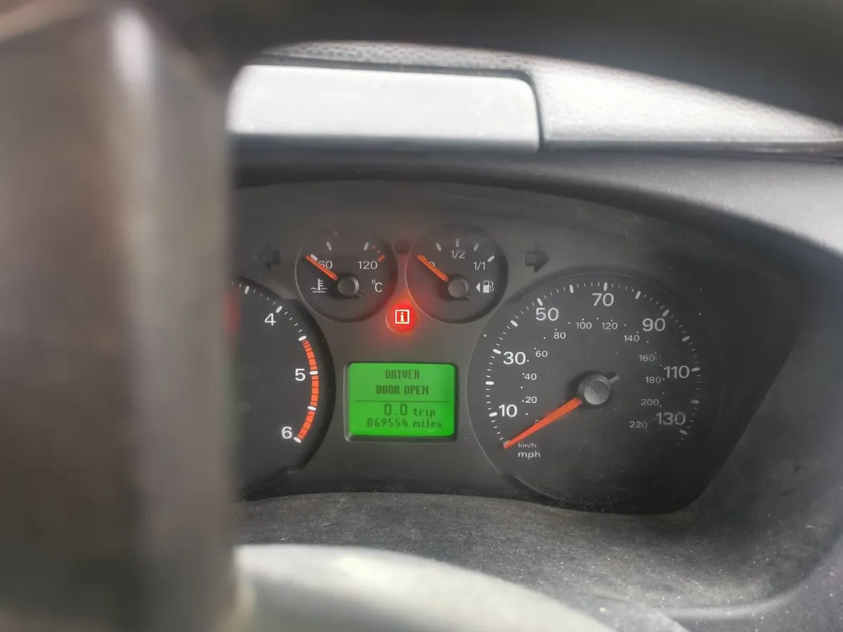 Ford Transit tipper new doe.and tax low mileage - Image 2