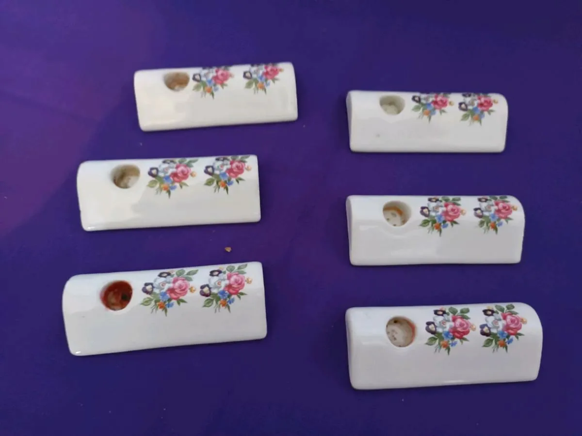 Set of 6 VINTAGE KNIFE RESTS/ CANDLE HOLDERS - Image 3