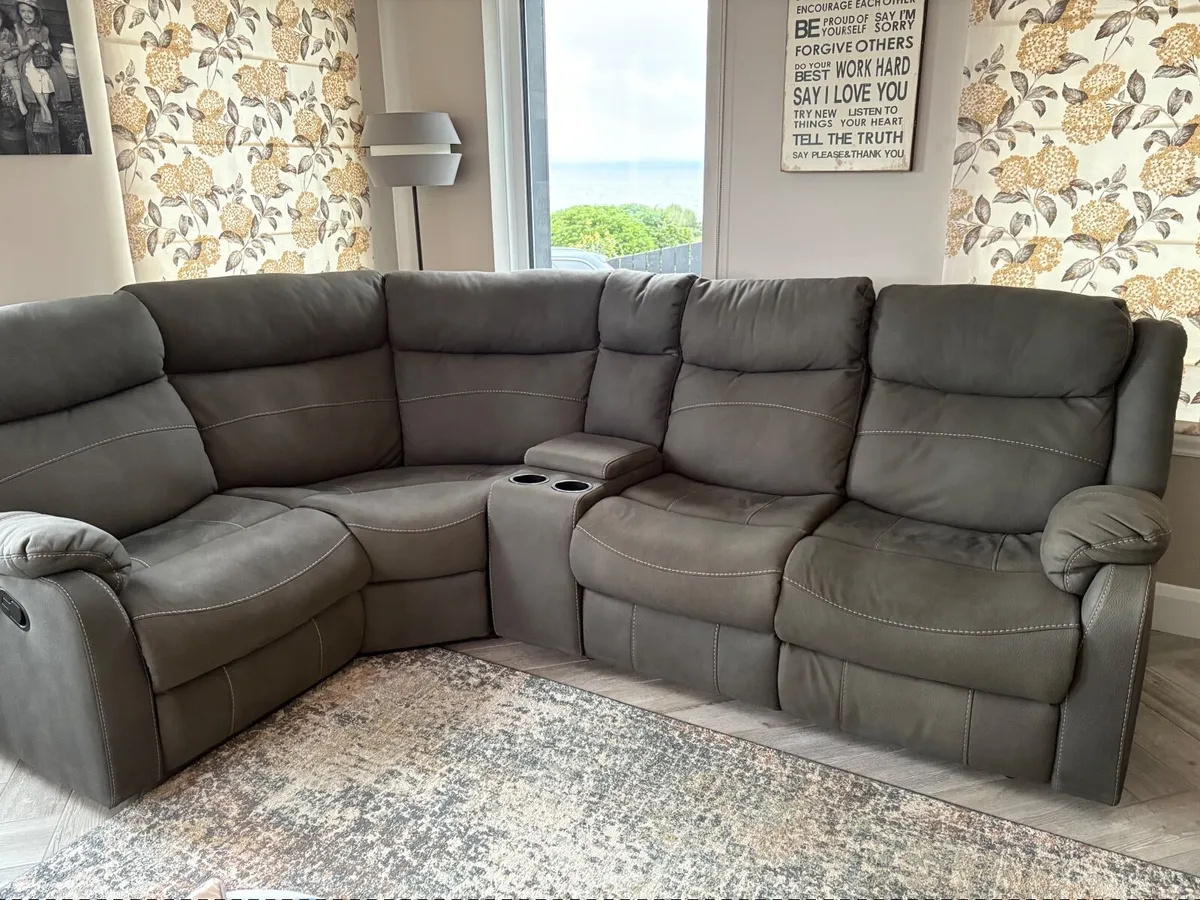Sofa - Image 2