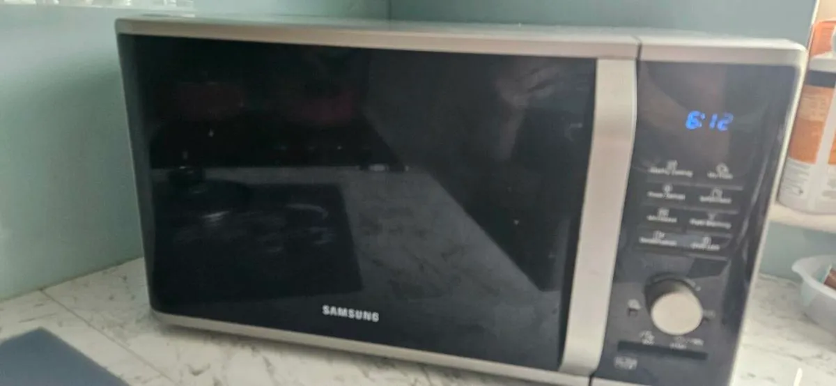 Microwave - Image 1