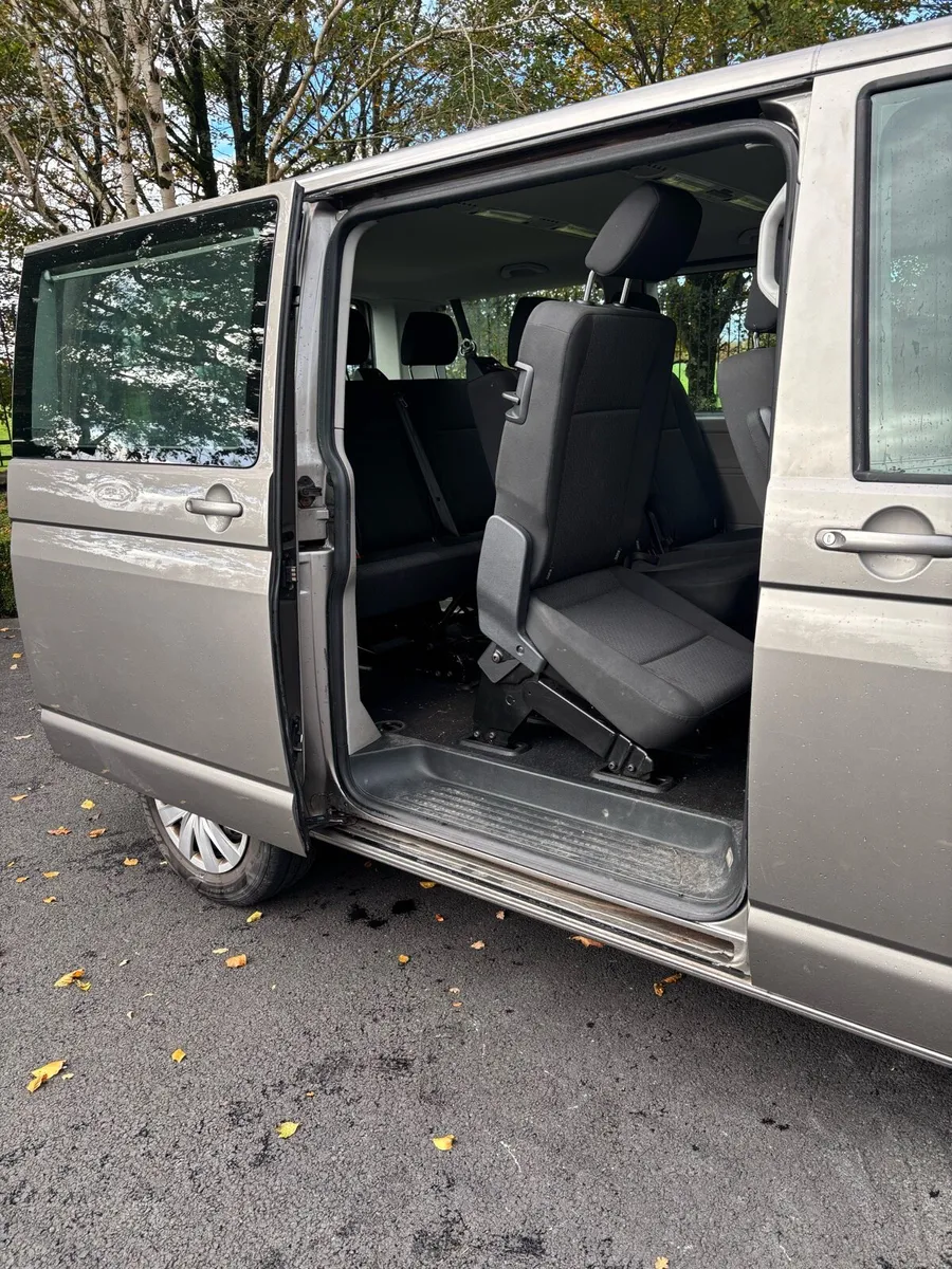 Vw Transporter 8 seater , automatic - Image 4