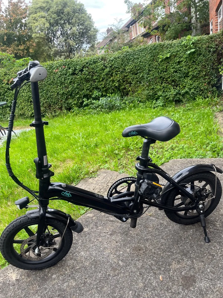 Electric foldable bike - Image 1