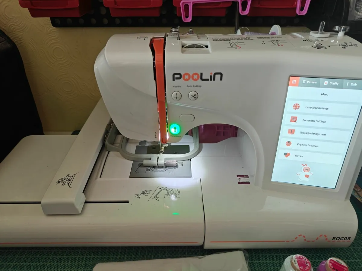 Poolin eoc05 embroidery machine - Image 1