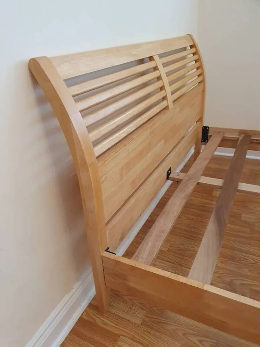 Double Bed - Image 3