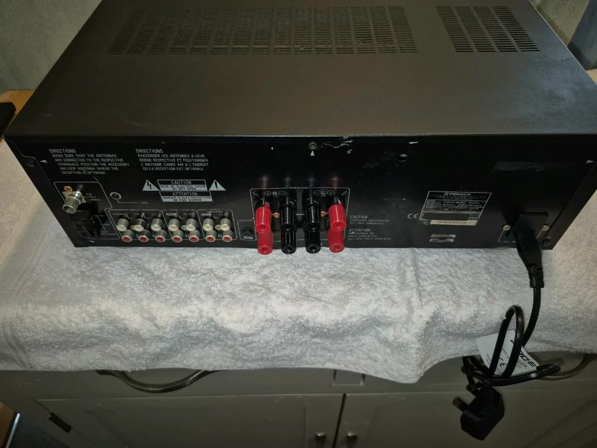 Pioneer amplifier - Image 4