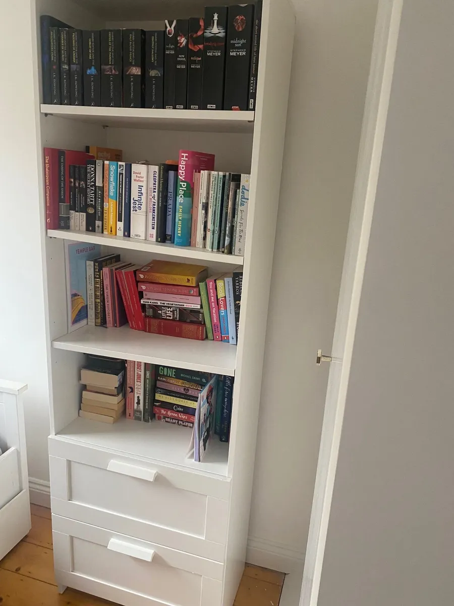 Bookcase ikea - Image 2