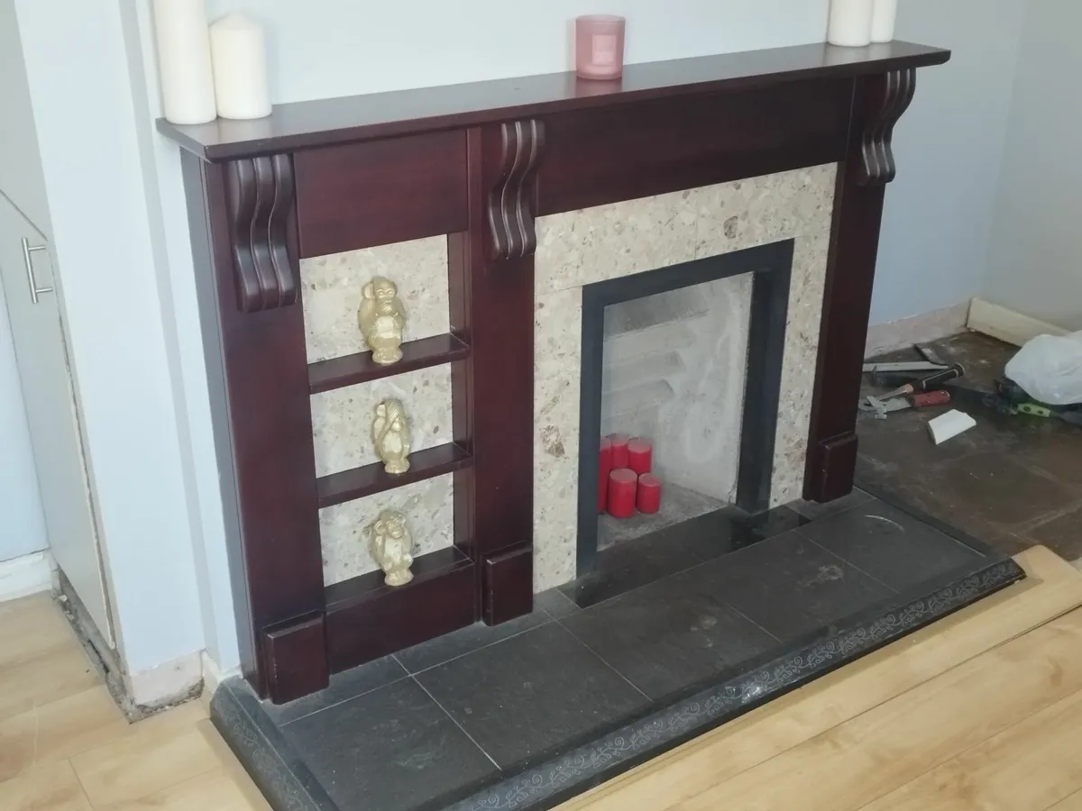 Fireplace mantel, inlay, hearth and backing - Image 1